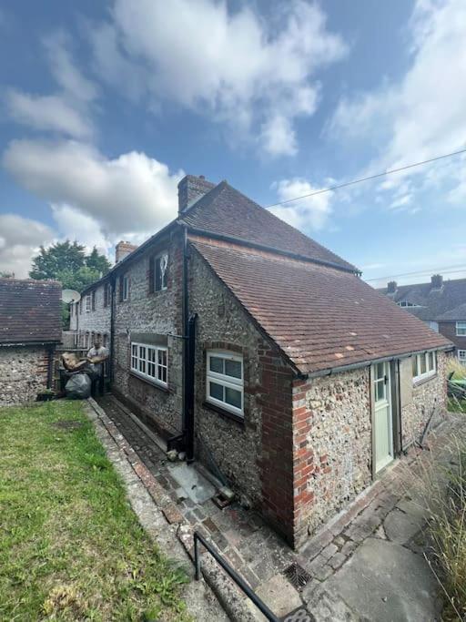 Wish End Cottage Ratton Eksteriør bilde